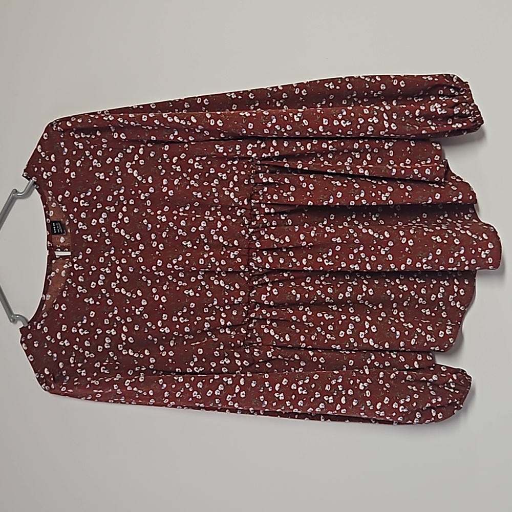 Shein size lg long sleeved blouse.